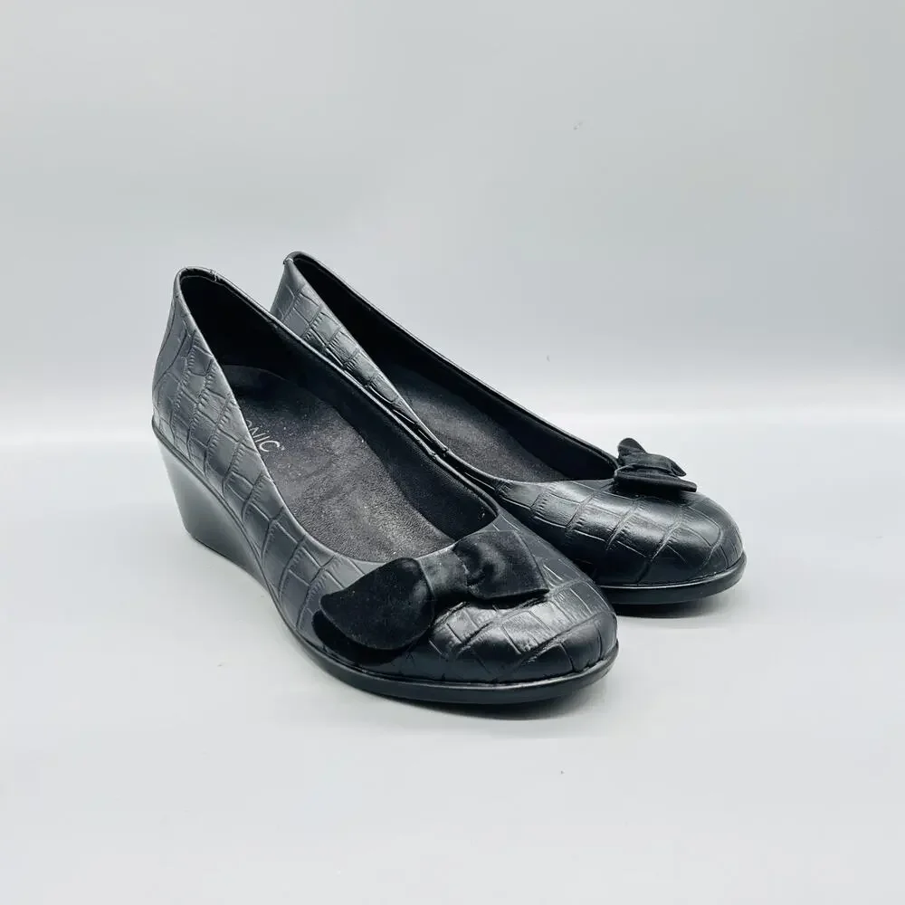 Vionic Shoes Women 9 Black Croc Lena Wedge Bow Pumps Round Toe Slip On
